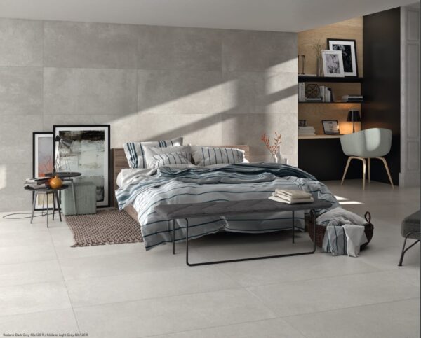 Carrelage effet béton Keratile RODANO - réf. mur DARK GREY 60x120cm, sol LIGHT GREY 60x120cm