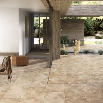 Carrelage travertin Century AURUM - sol couleur NUX 60x120 naturel + NUX 25x50 grip + NUX 25x25 grip antidérapant extérieur