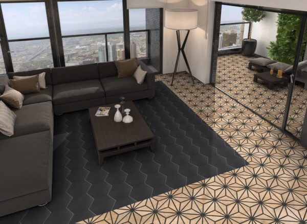 Carrelage hexagonal TRIBECA effet bois et noir avec carrelage hexagonal noir sur sol