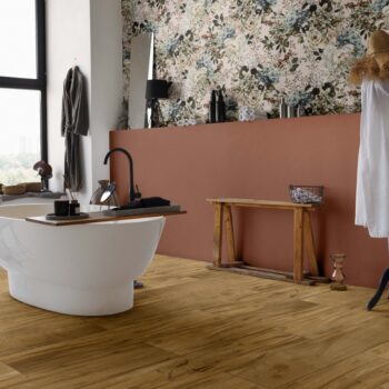 Carrelage imitation parquet salle de bain - Gardenia JUST VENICE couleur ROVERE CHIARO